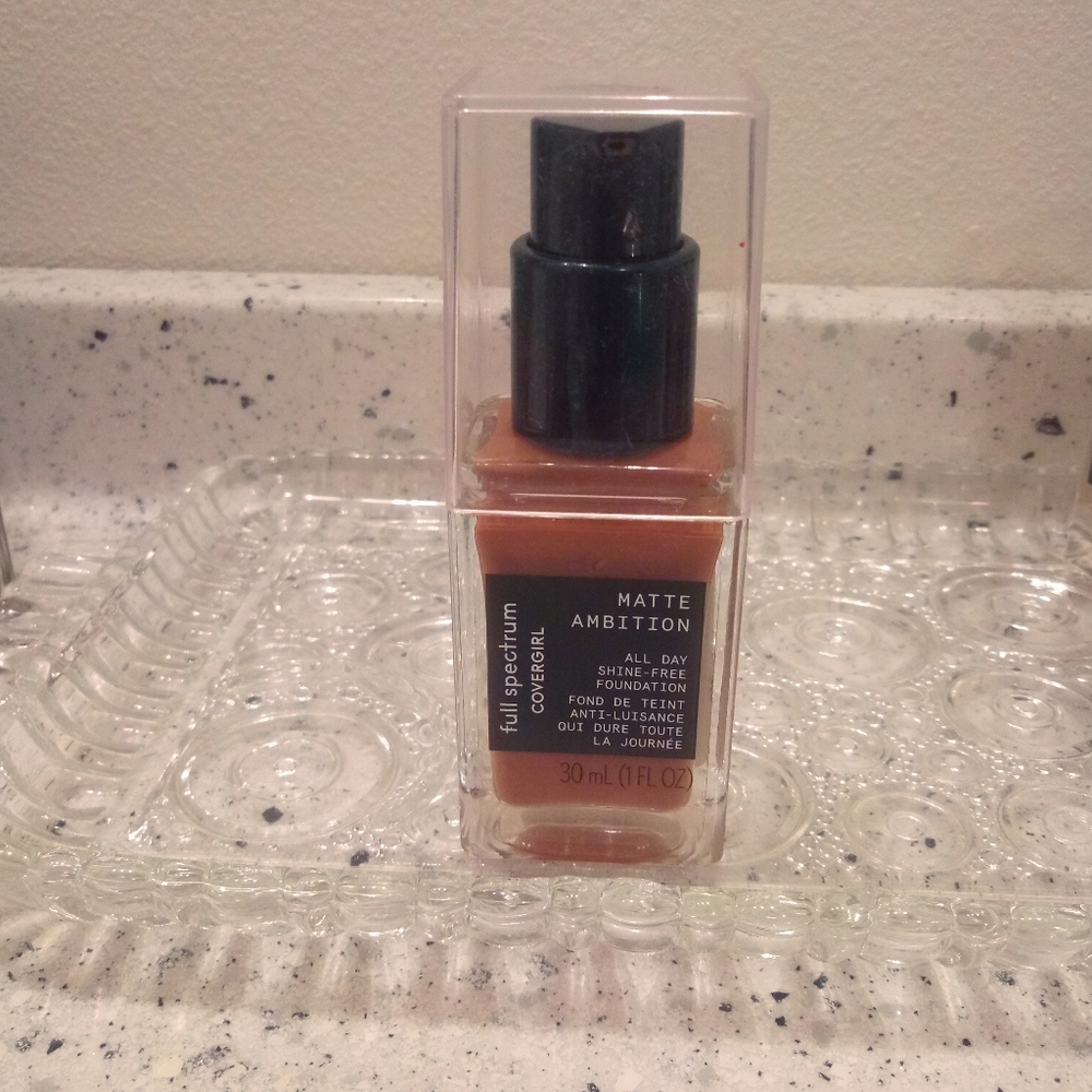 Full Spectrum Matte Foundation